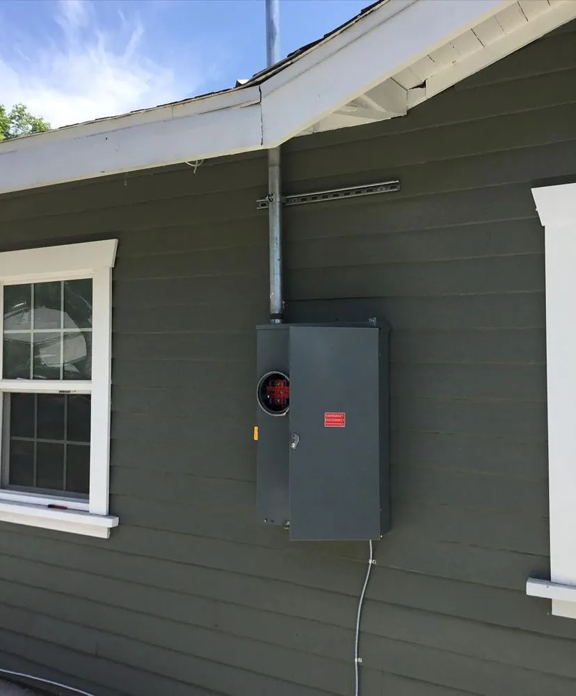 Slide of Compton Electricians