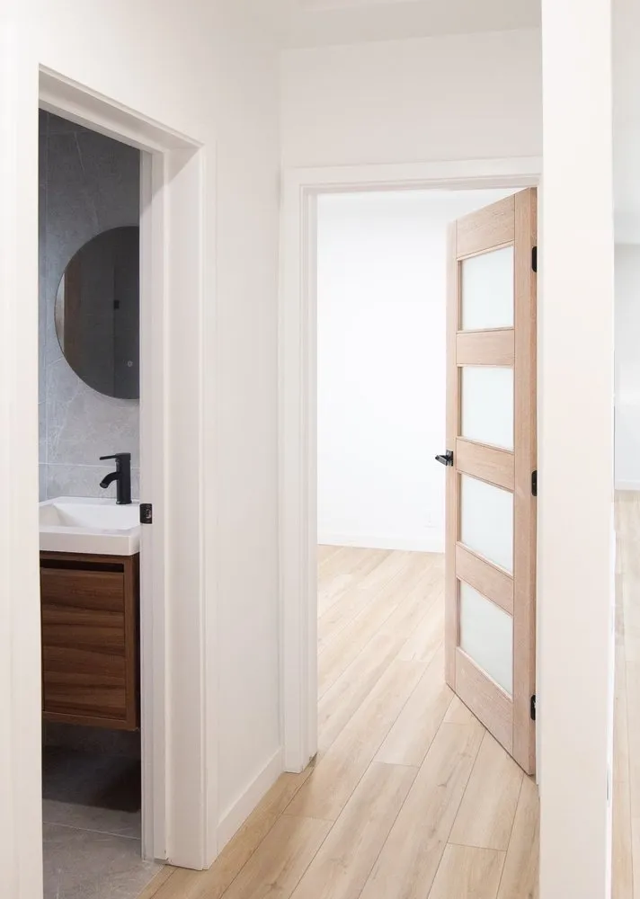 Slide of Comstruct Builders