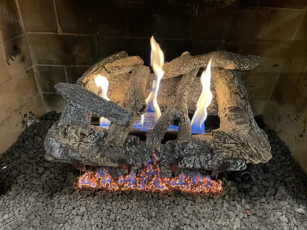 Slide of Conde Tech Services