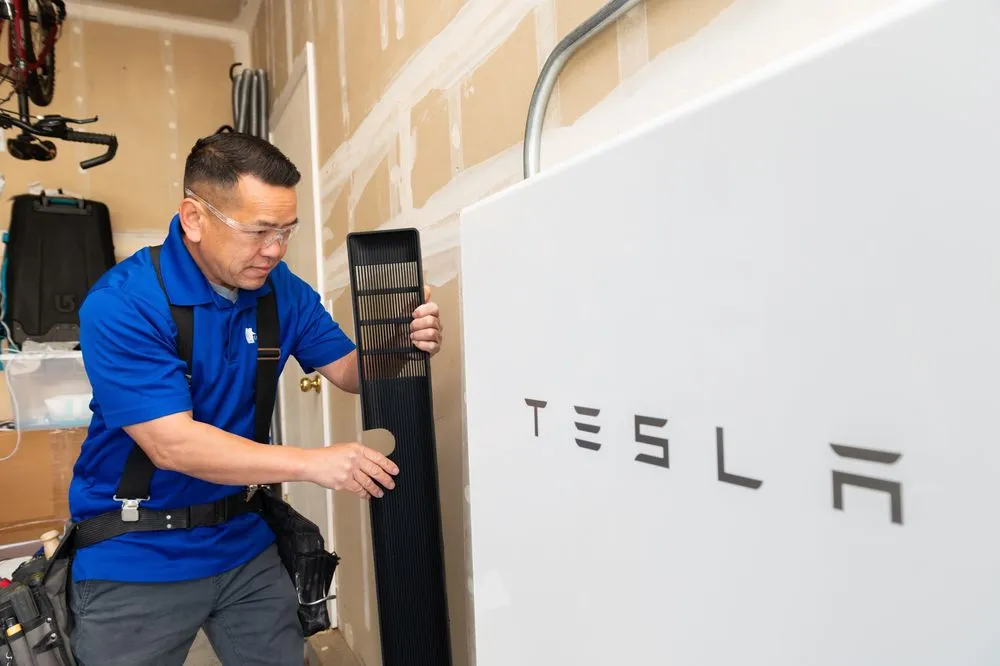 Slide of Connected Technology