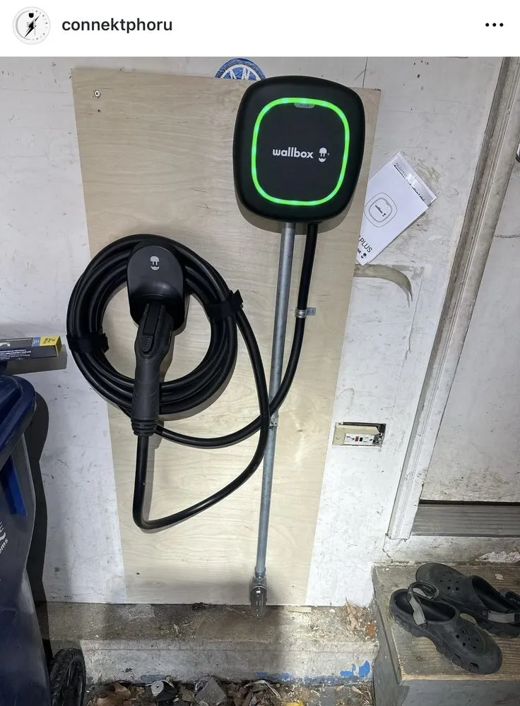 Slide of Connekt Phor Electrical