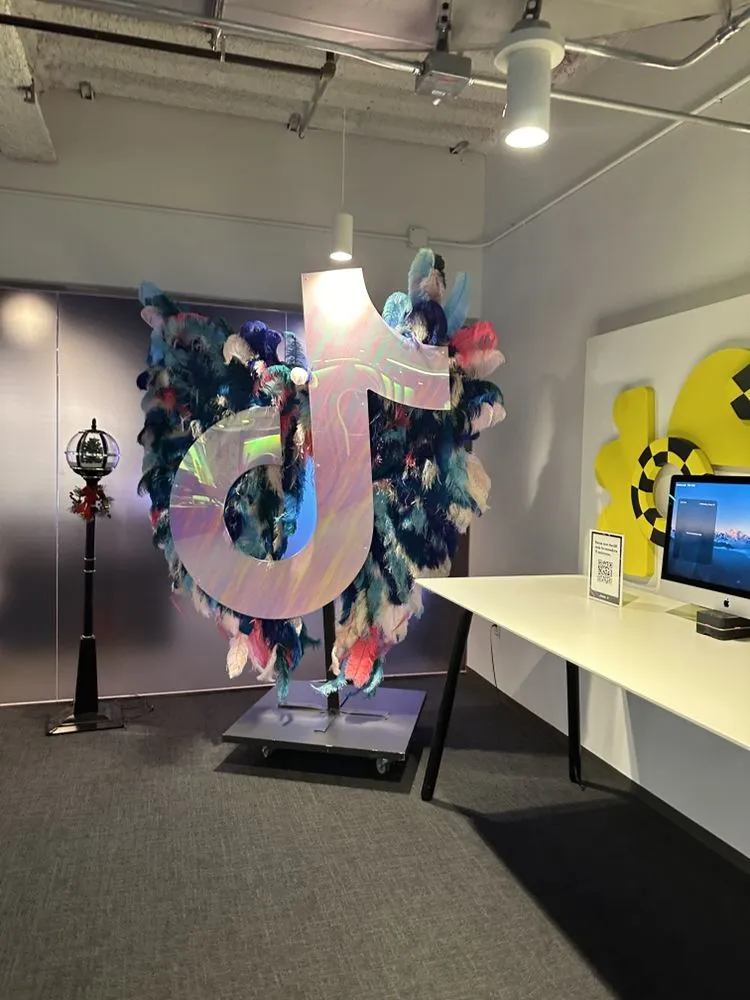 Slide of Conquest Electric