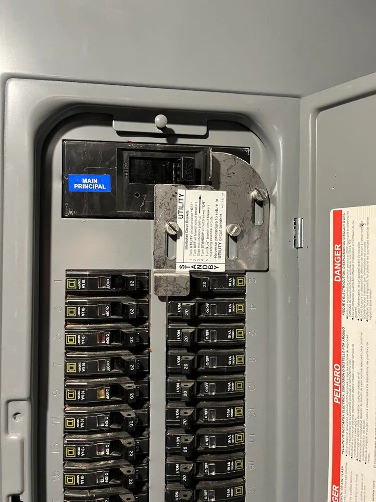 Emergency emergency electrical service in St Clair Shores, MI by Consortium Electric