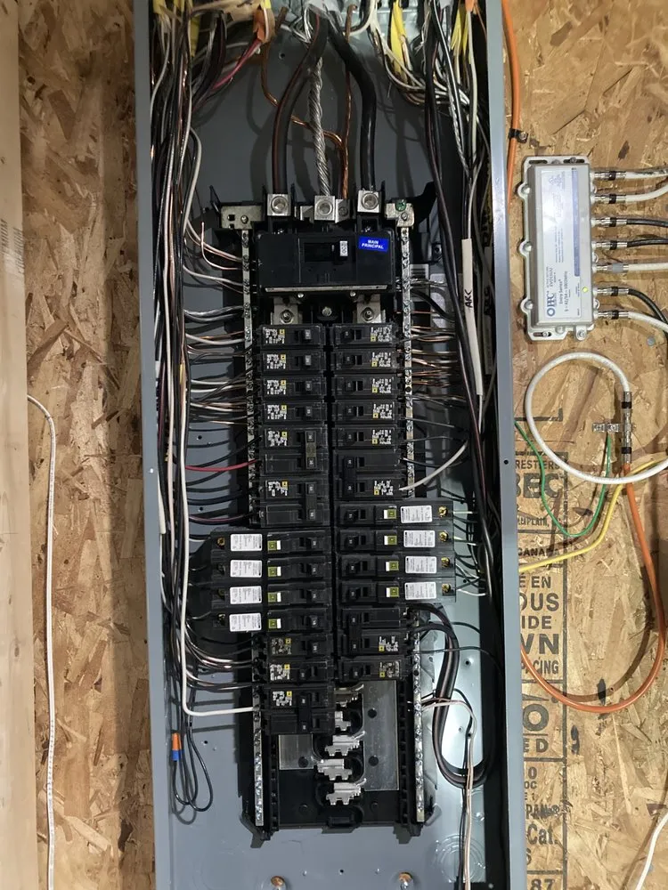 Slide of Construction Electrician Seymore III