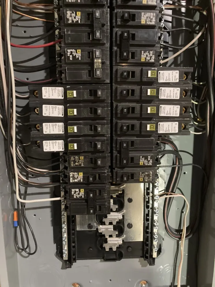 Slide of Construction Electrician Seymore III