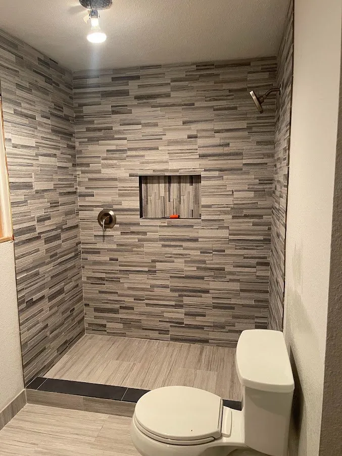 Professional circuit breaker repair service in ,  - Construction Kingz