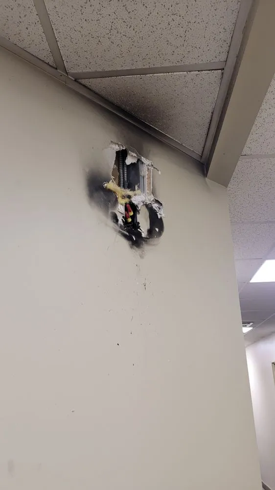 Certified lighting installation in ,  by Construction Services Unlimited