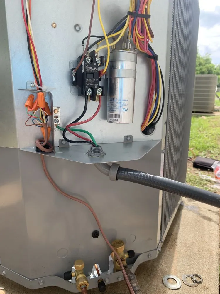 Slide of Construction Unlimited