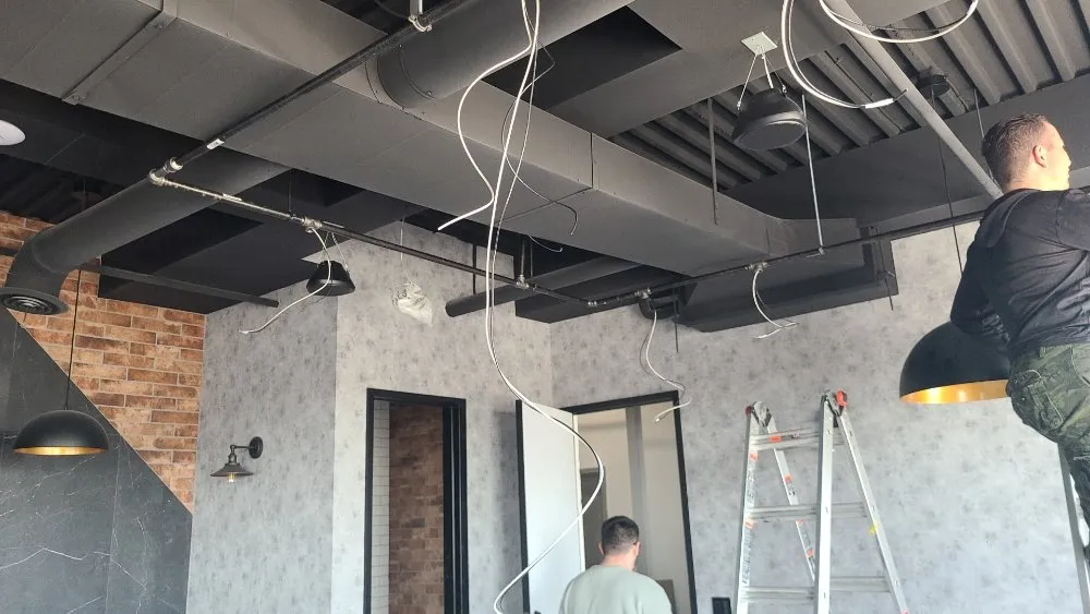 Slide of Construpower WY