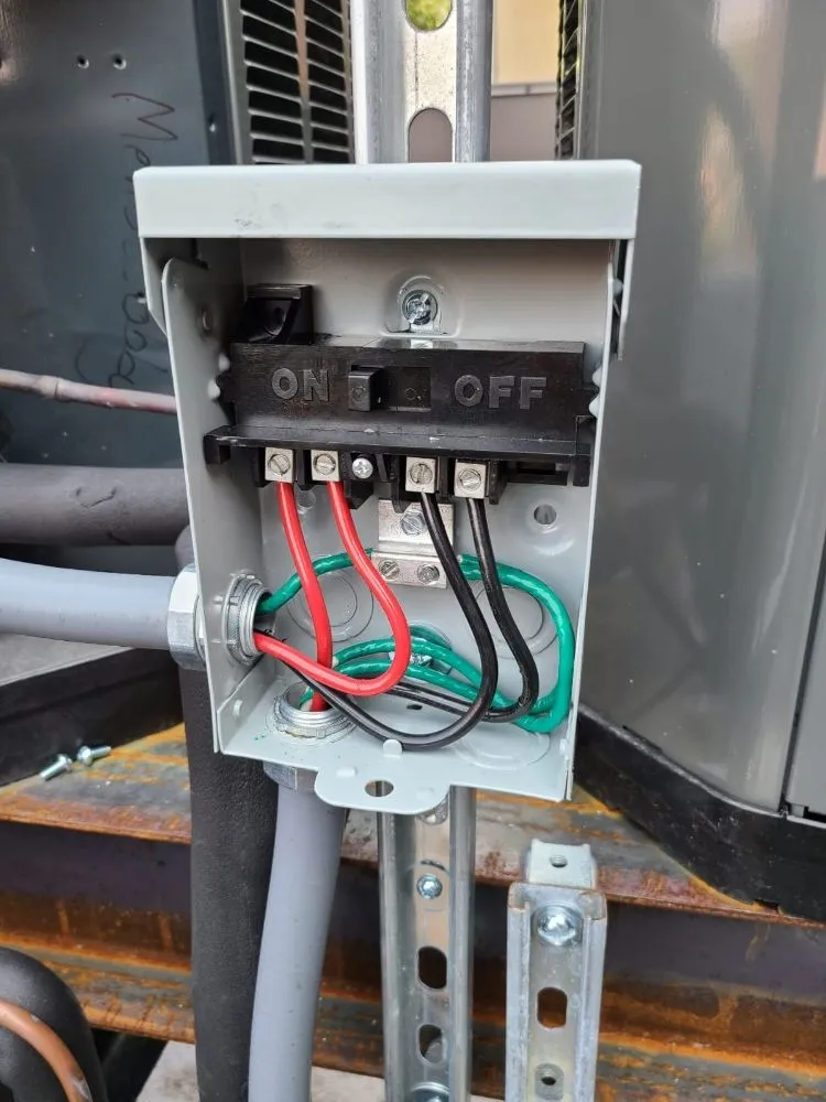 Slide of Construpower WY