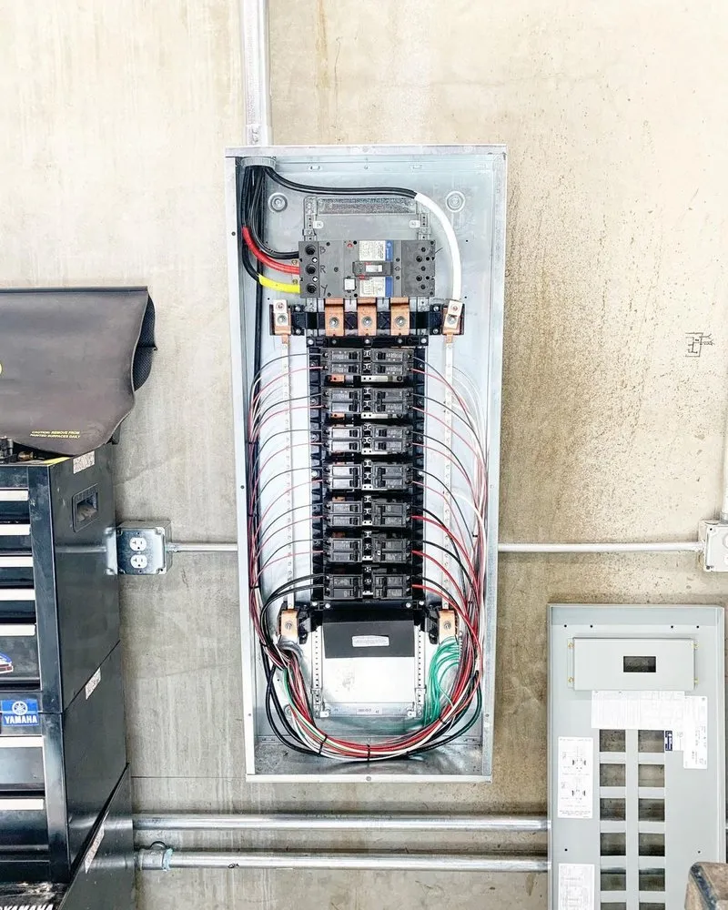 Slide of Content Electrician Service