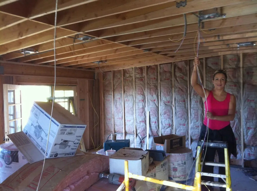 Affordable electrical repair service in Sylmar, CA - Contreras Electric