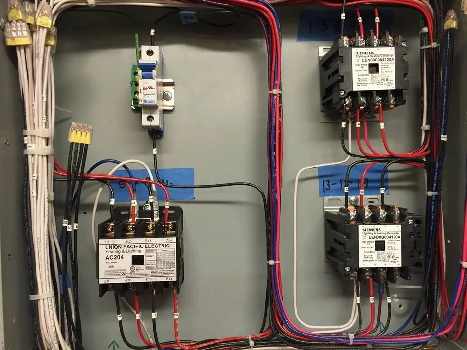 Certified lighting installation service in Sylmar, CA - Contreras Electric