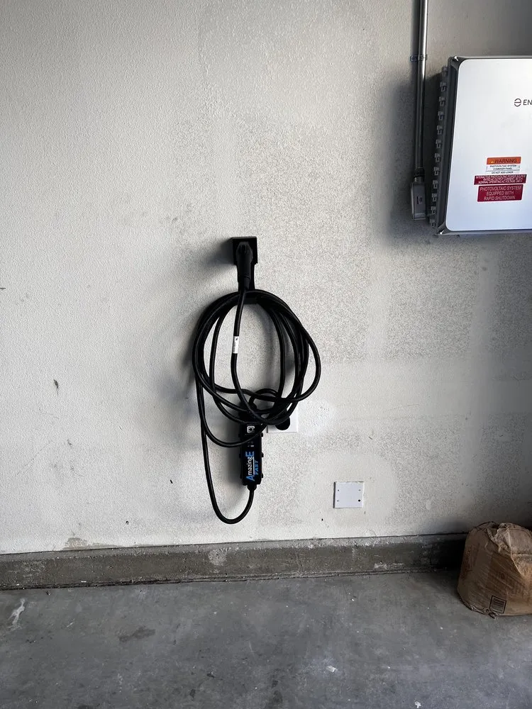 Slide of Control of Power Electric