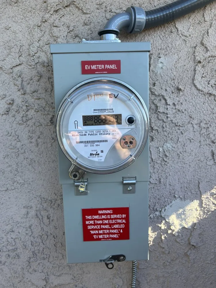 Slide of Control of Power Electric