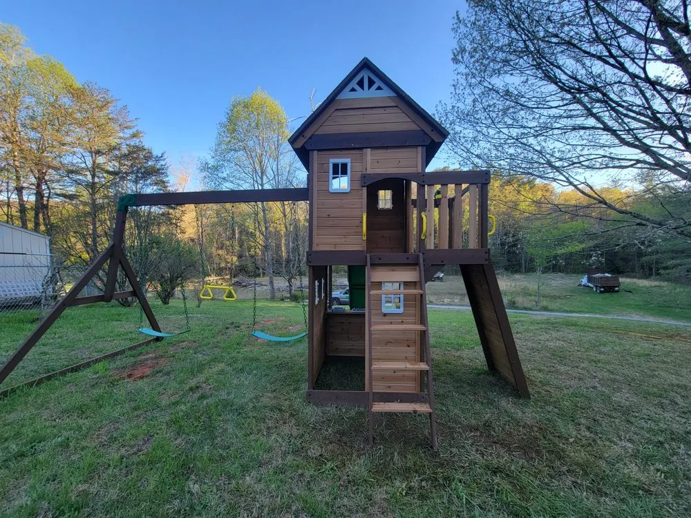 Slide of Cook's Lawn & Handyman Service