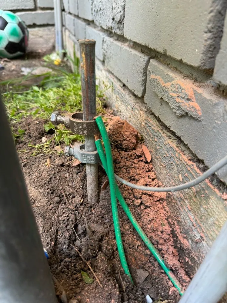 Slide of Cool Hand Electric