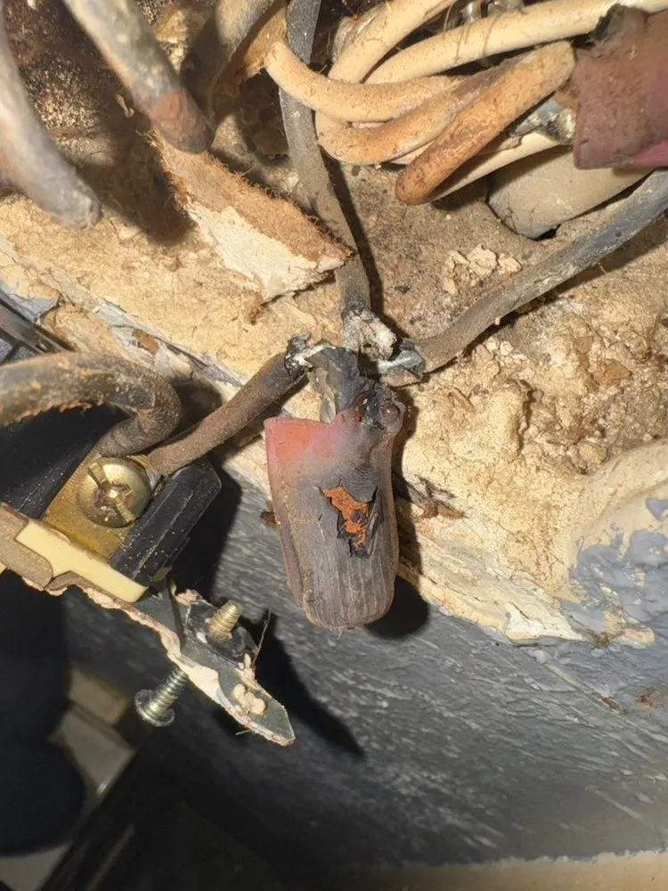 Slide of Cool Hand Electric