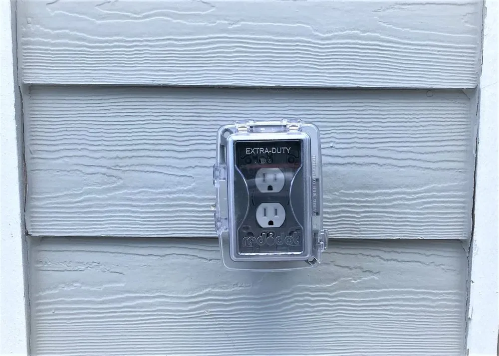 Slide of Cooperate Electrical Contractors