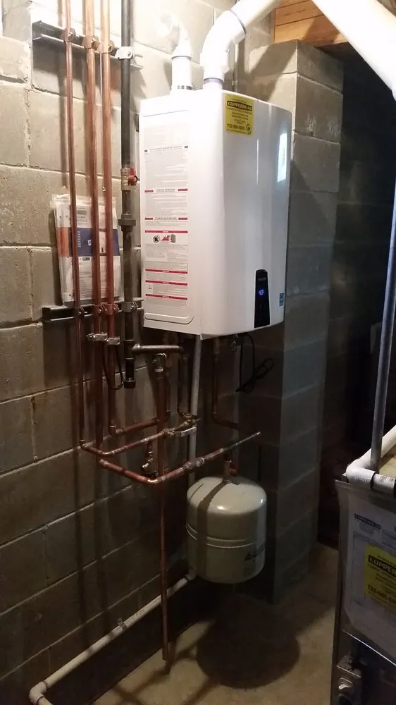 Reliable electrician providing circuit breaker repair in , 