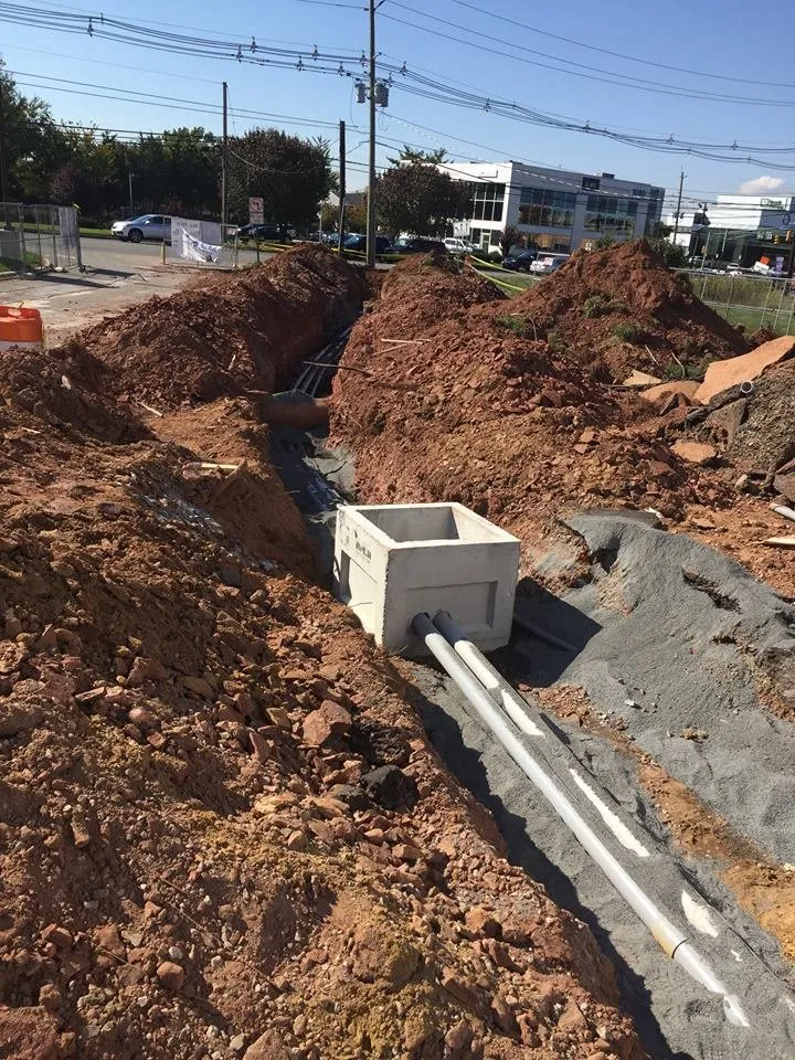 Licensed electrician providing lighting installation in , 