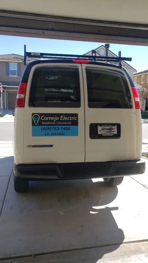 Slide of Cornejo Electric