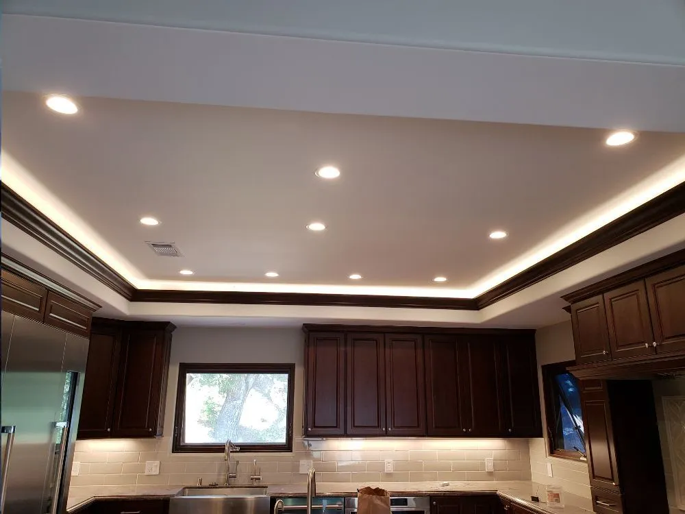 Slide of Cornejo Electric