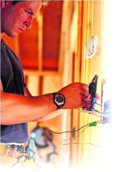 Certified electrical service for homes in lighting installation,  by 