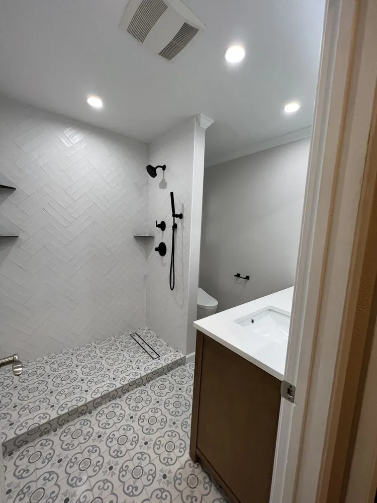 Slide of Coronado Construction