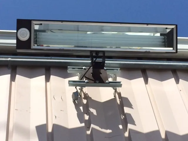 Slide of Coronel Electric