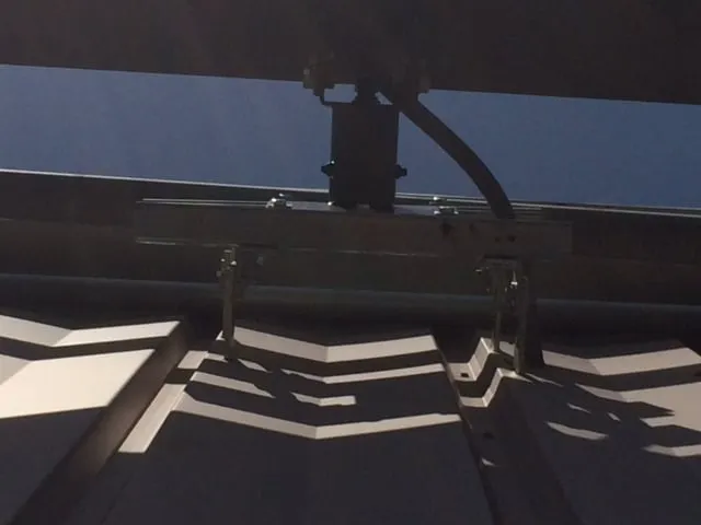 Slide of Coronel Electric