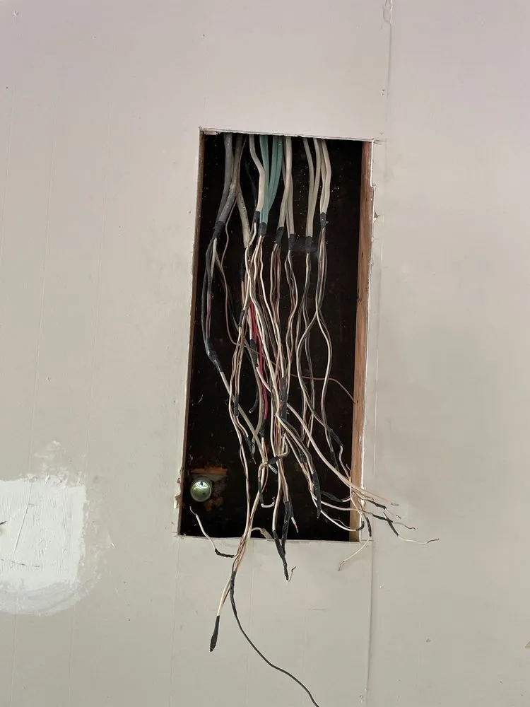 Slide of Corps Electric