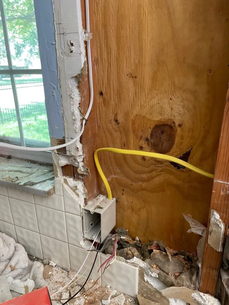 Slide of Corps Electric