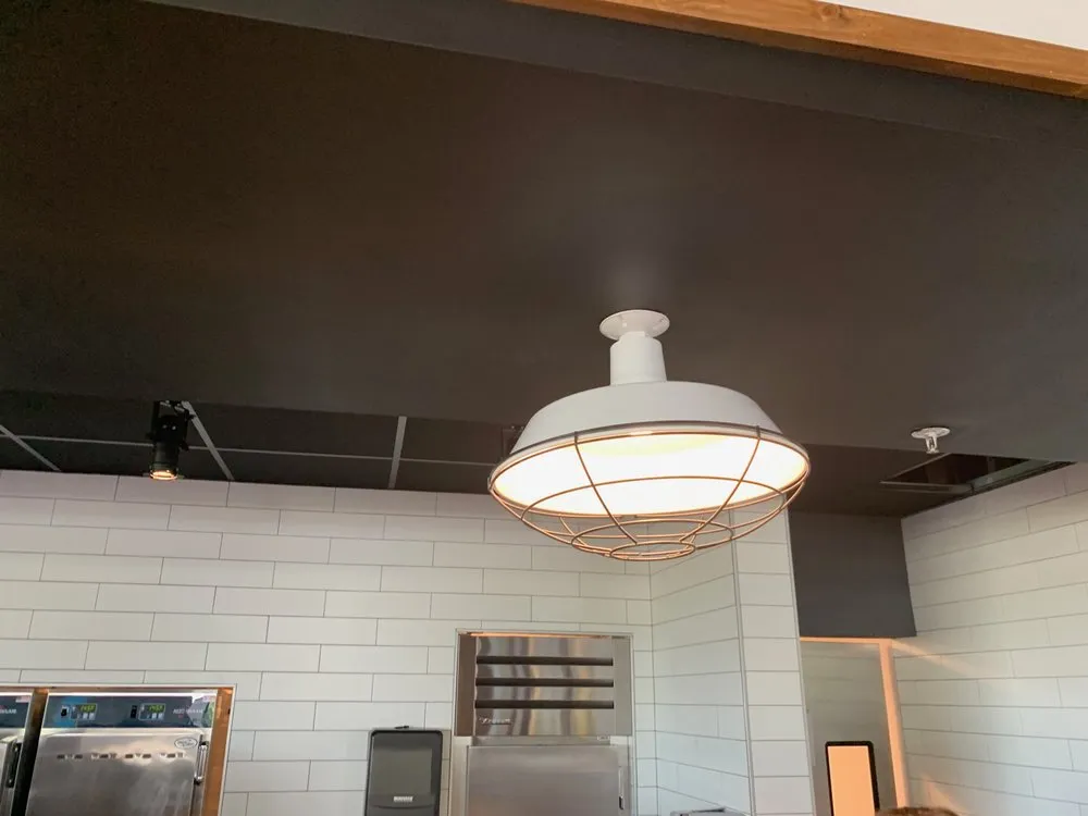 Slide of Cortes Electric