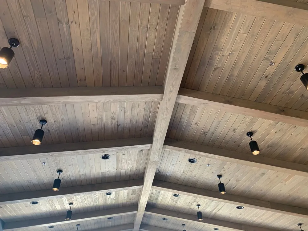 Slide of Cortes Electric