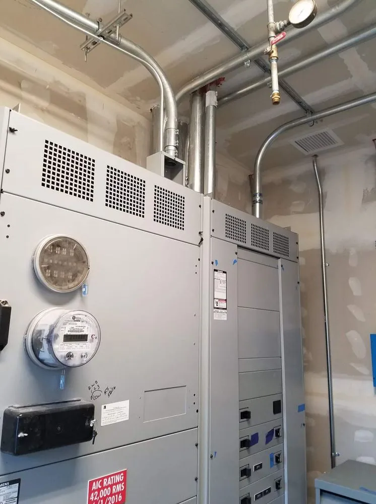 Slide of Cortes Electric