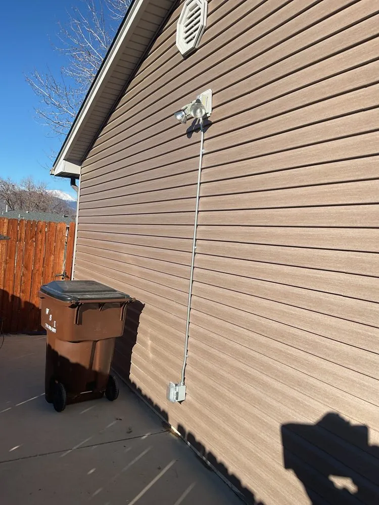 Reliable electrician providing lighting installation in , 