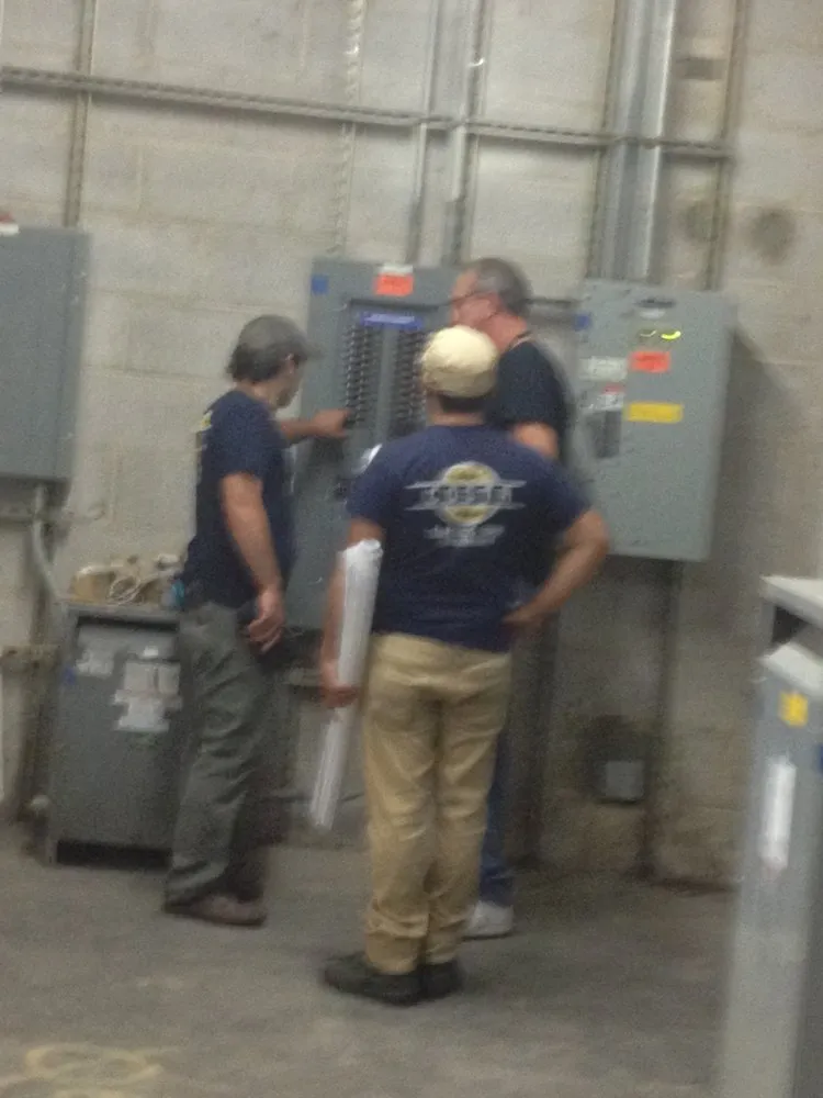 Slide of Costa Electric