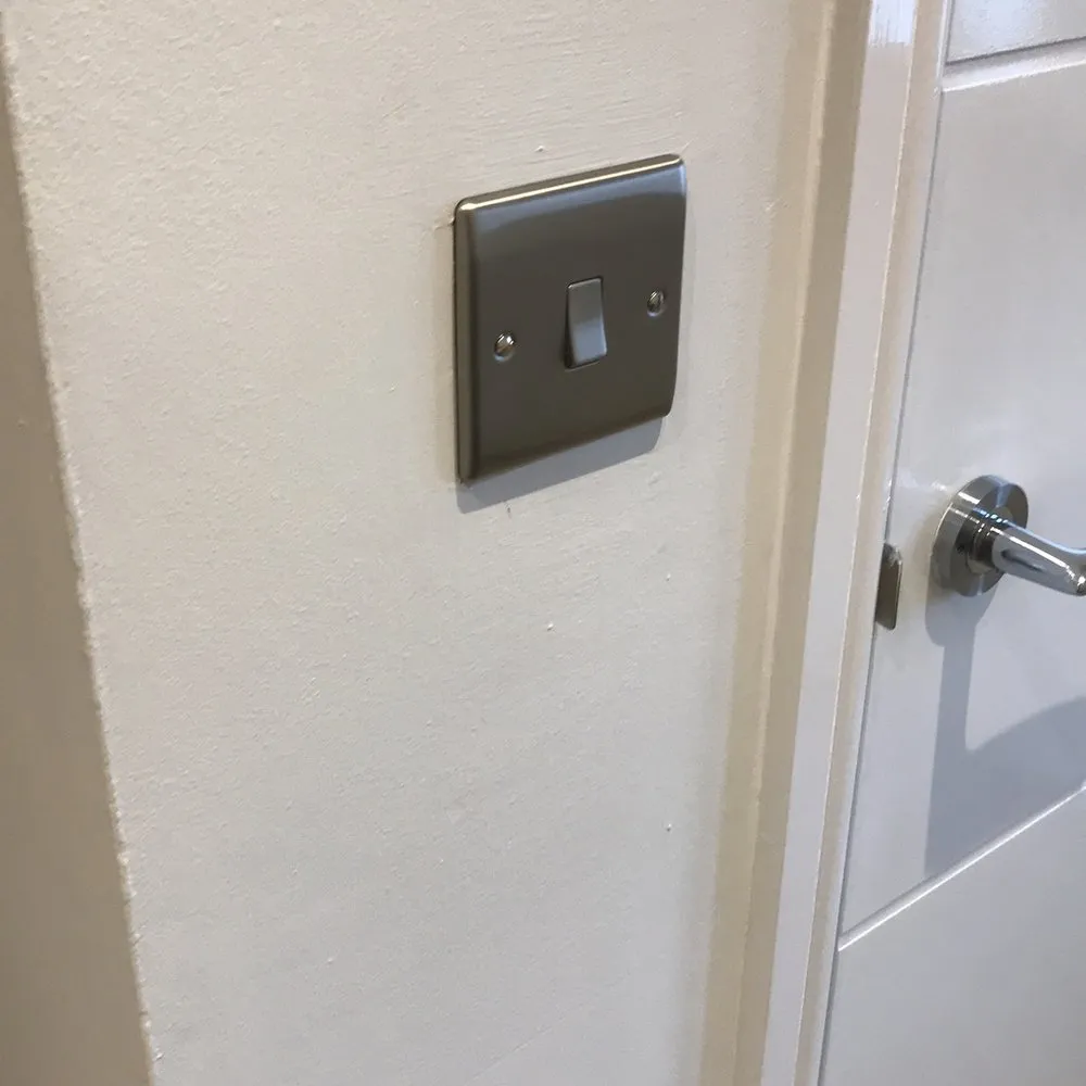 Slide of Costa Mesa 24 Hour Electrician