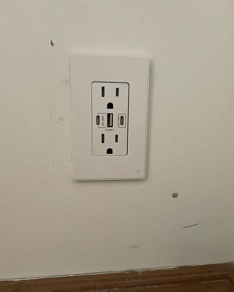 Slide of Costa Mesa Master Electrician