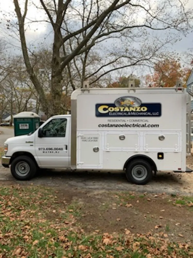 Reliable outlet and switch repair in ,  by Costanzo Electrical & Mechanical