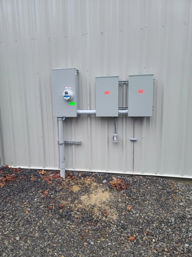 Emergency electrical repair in Meadow Bridge, WV by Country Roads Electrical
