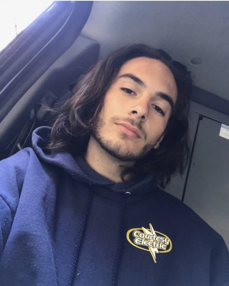 Slide of Courtesy Electric