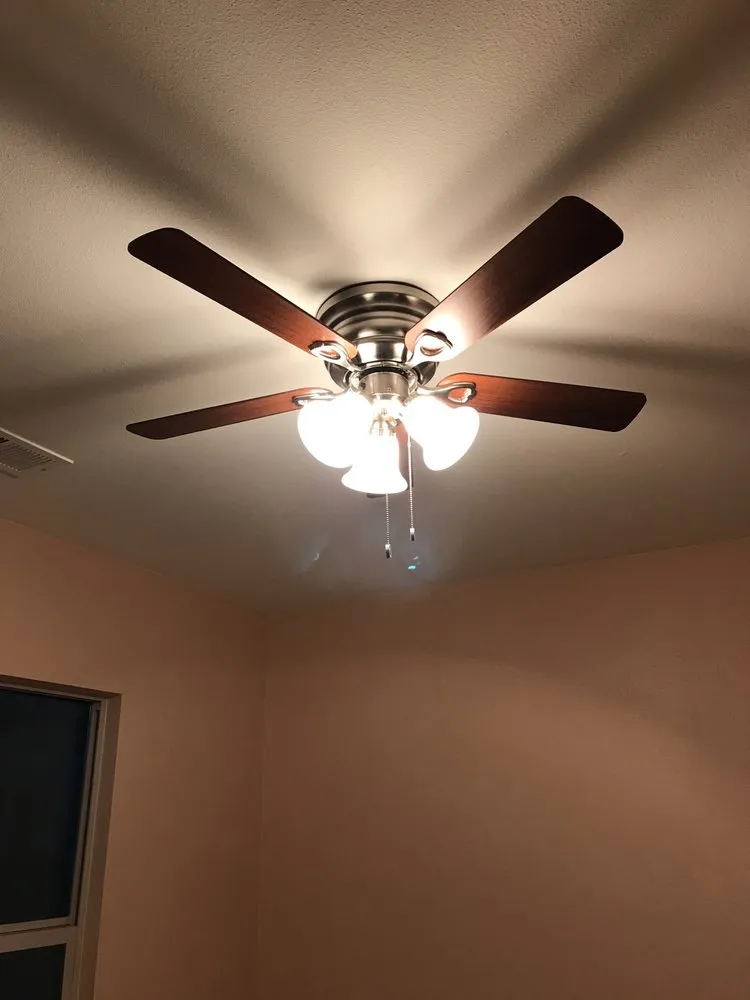 Slide of Cowboy Fans