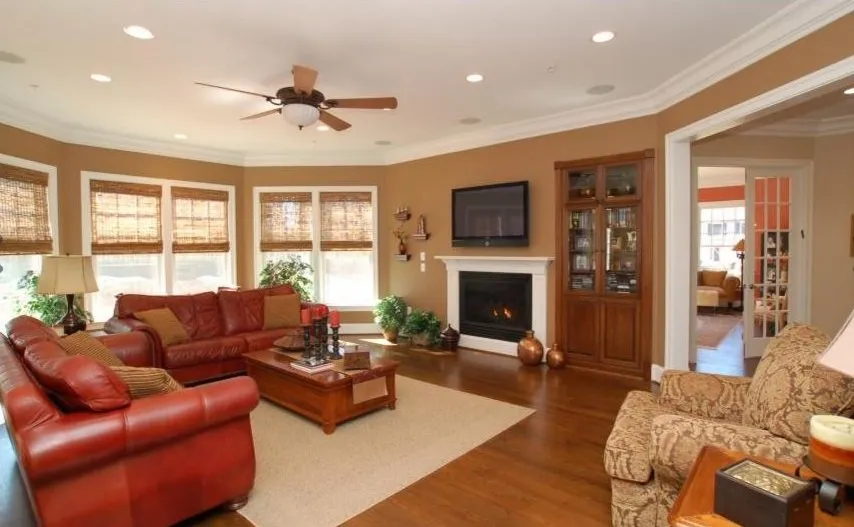 Slide of Cox Electric KMC