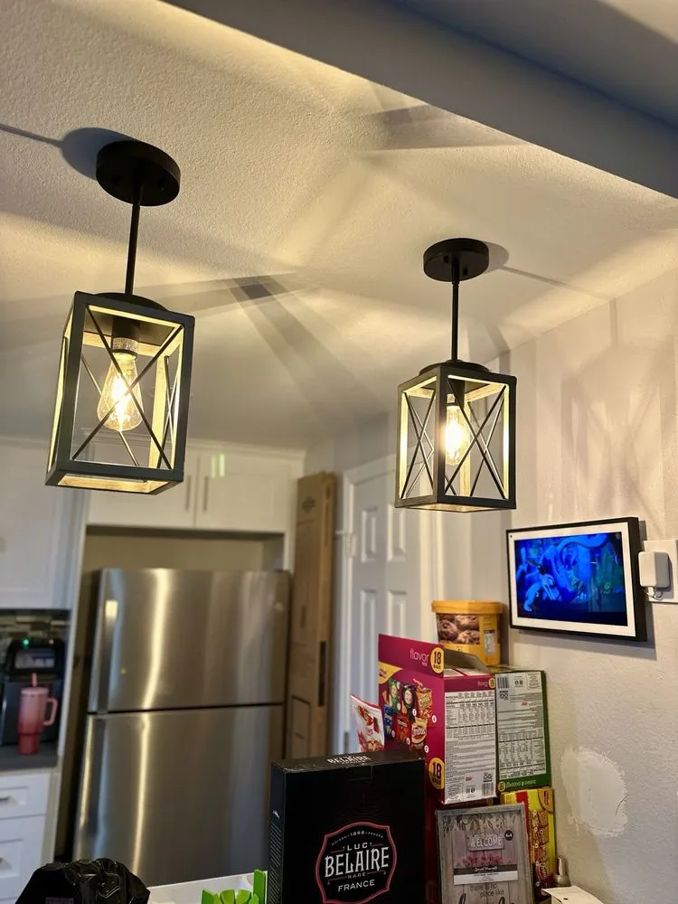 Reliable electrician providing emergency electrical service in San Fernando Valley, CA - CPA Electric
