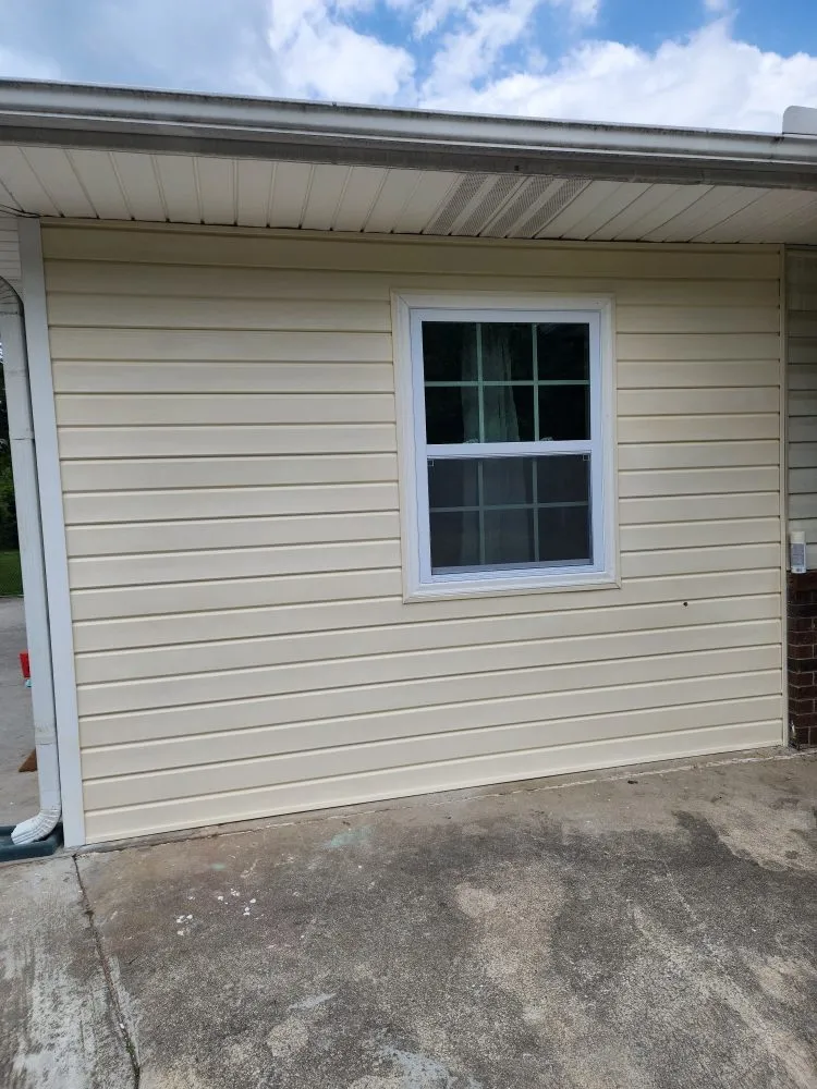 Slide of CR Handyman