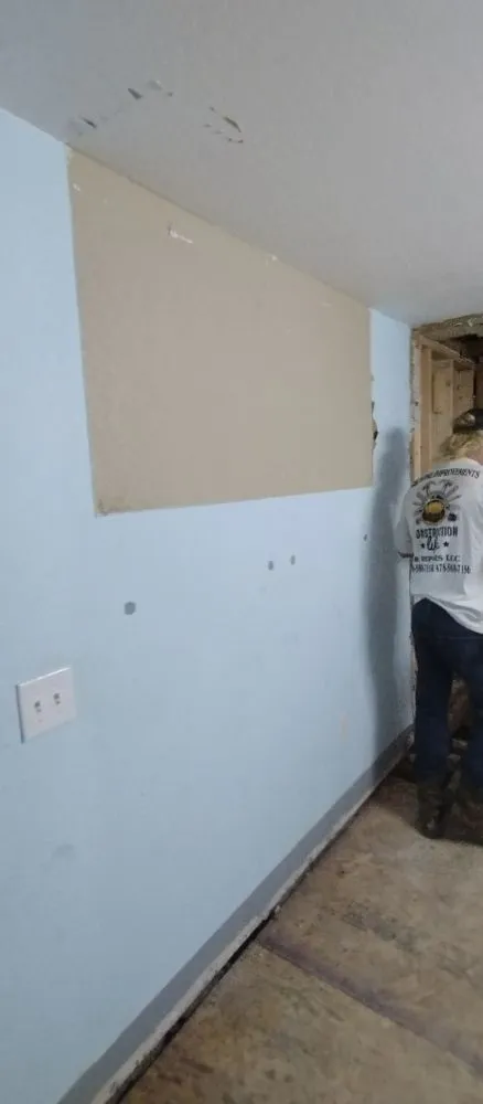 Slide of C&R Home Repair and Improvement