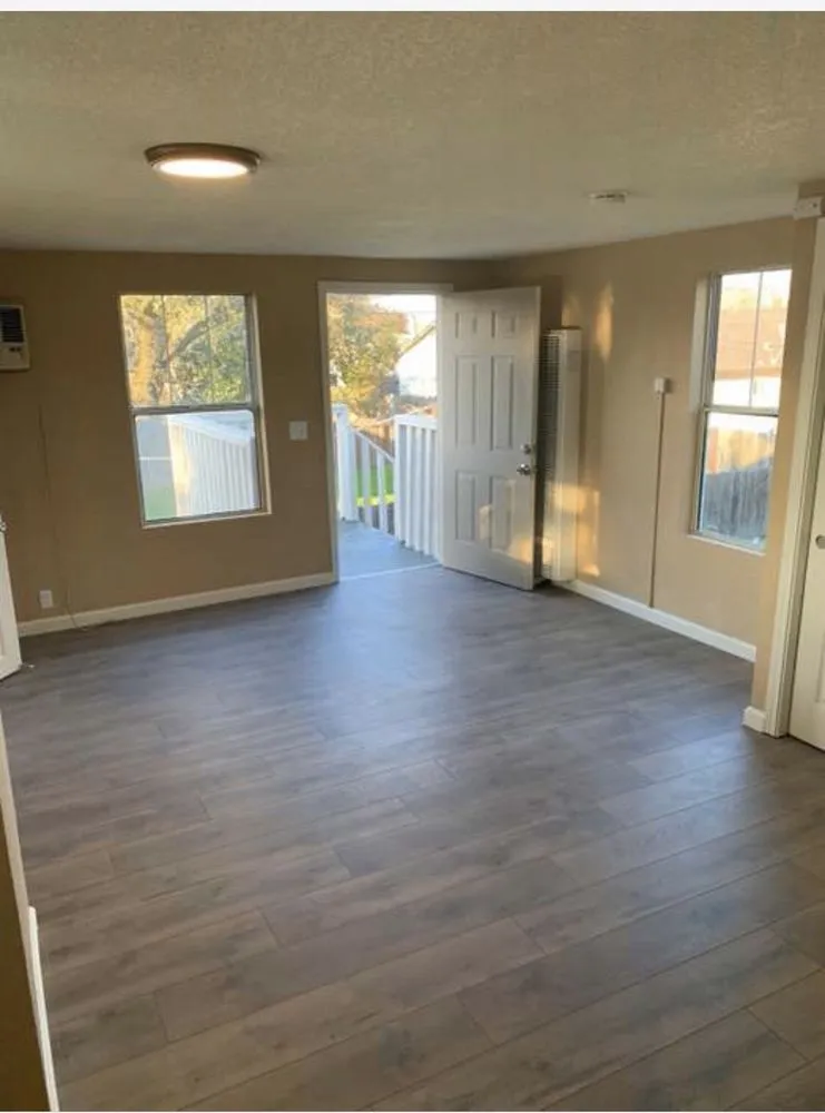 Slide of Crafty Carpenters