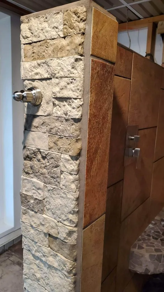 Slide of Craig's Custom Construction